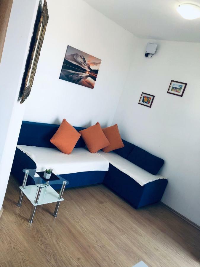 Apartments Suker Trogir Exterior photo